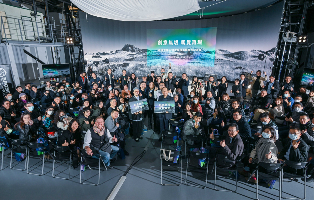 再現(xiàn)影像LED虛擬製作攝影棚整合拍攝場(chǎng)景、內(nèi)容製作 、技術(shù)指導(dǎo)到設(shè)備租借一站式服務(wù) ，可望提升LED虛擬製作的影視效能，進(jìn)而產(chǎn)出更多高品質(zhì)細(xì)緻作品